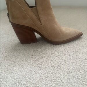 Vince Camuto Gradina Suede Booties,
